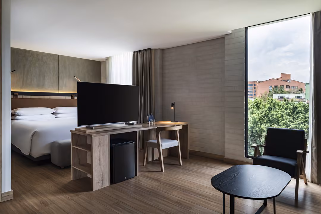 King Bed Studio